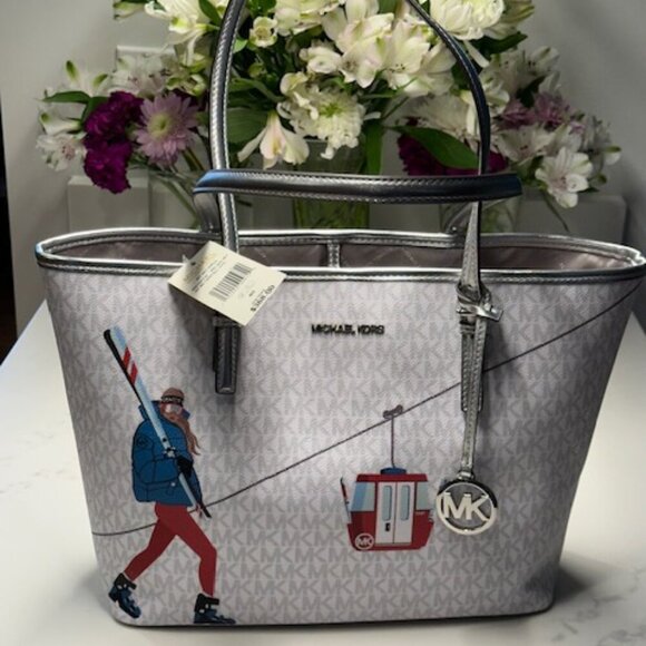 ⛷️🏂🚠 Michael Kors NWT Jet Set Girls Ski Tote Shoulder Bag - Picture 2 of 16
